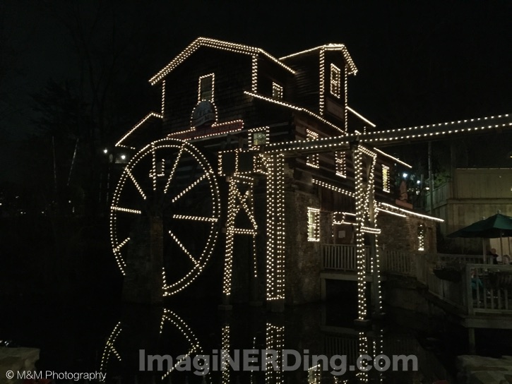dollywood-holiday-lights-03