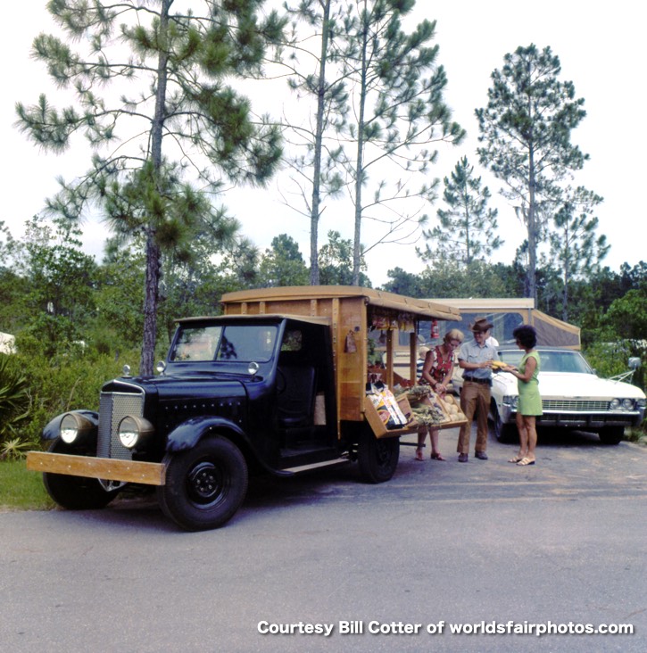 image of the fort wilderness peddlar truck from the 1970s
